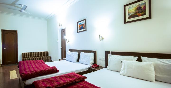 Hotel Sapphire Opposite Golden Temple Amritsar Eksteriør bilde